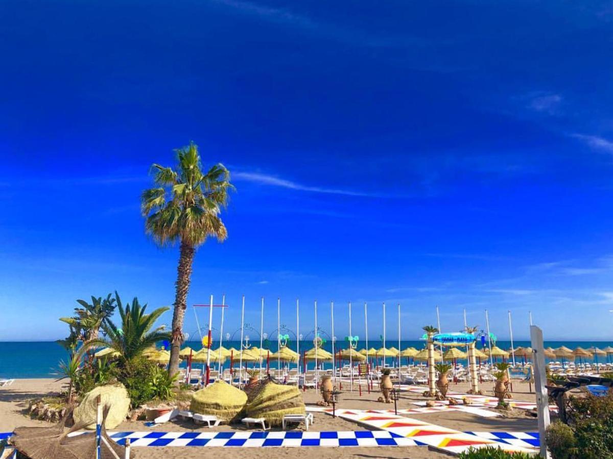Paris Architecture - Torremolinos Apartment ภายนอก รูปภาพ