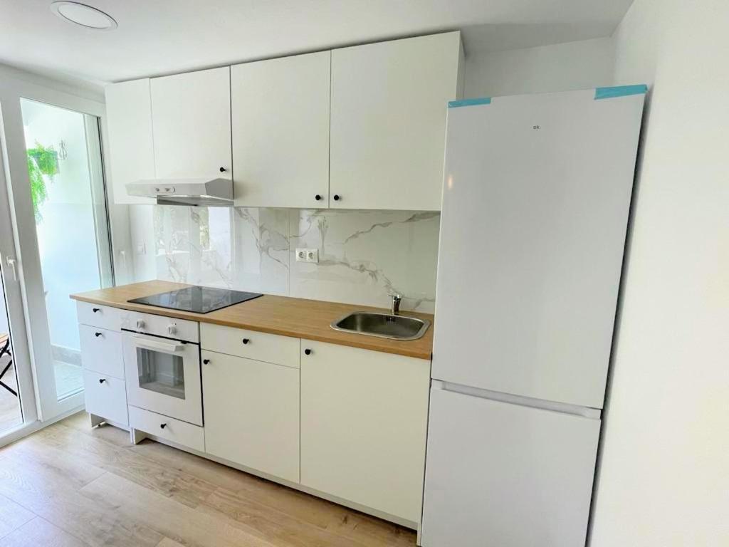 Paris Architecture - Torremolinos Apartment ภายนอก รูปภาพ